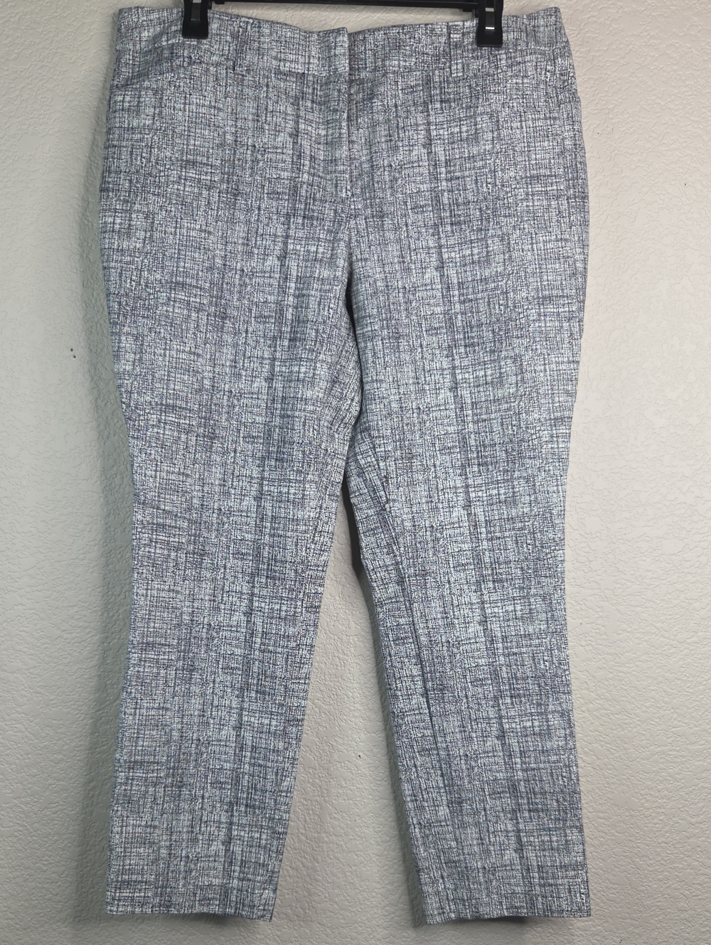 Textured Gray Cropped Dress Pants